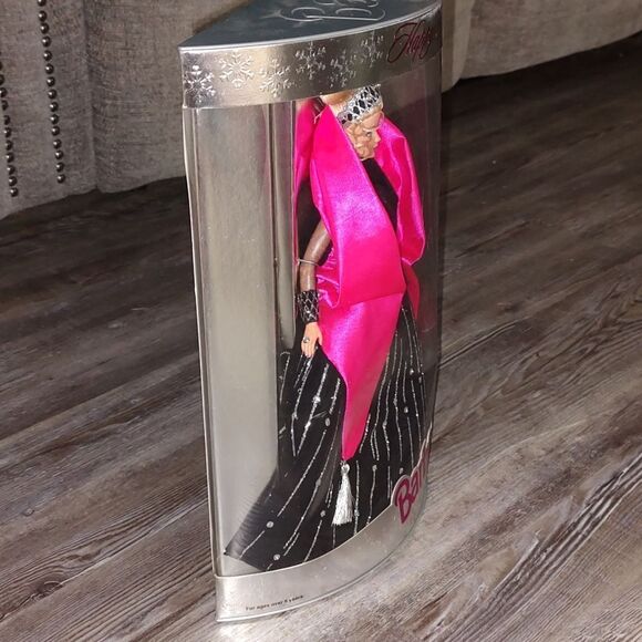 Vintage Happy Holidays 1998 Barbie Doll Special Edition  NIB - Picture 7 of 9